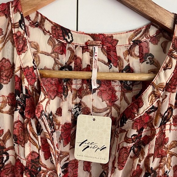 Free People Women’s See It Through Pleated Front Floral Maxi Dress Large NWT - Picture 8 of 16